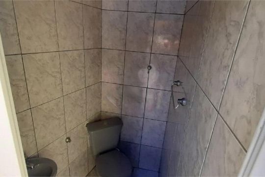 Casa à venda com 3 quartos, 212m² em Jardim Edith, São Paulo