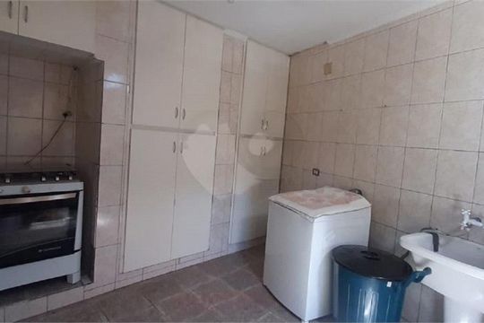 Casa à venda com 3 quartos, 212m² em Jardim Edith, São Paulo