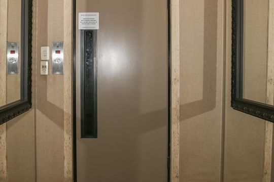 Hall do Elevador de apartamento à venda com 4 quartos, 247m² em Perdizes, São Paulo