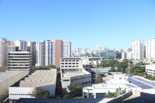 Varanda da Sala de apartamento à venda com 2 quartos, 34m² em Parque Industrial Tomas Edson, São Paulo