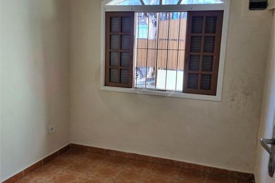 Casa à venda com 3 quartos, 140m² em Raposo Tavares, São Paulo