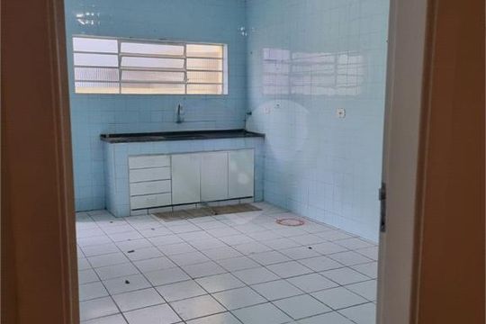 Casa à venda com 3 quartos, 140m² em Raposo Tavares, São Paulo