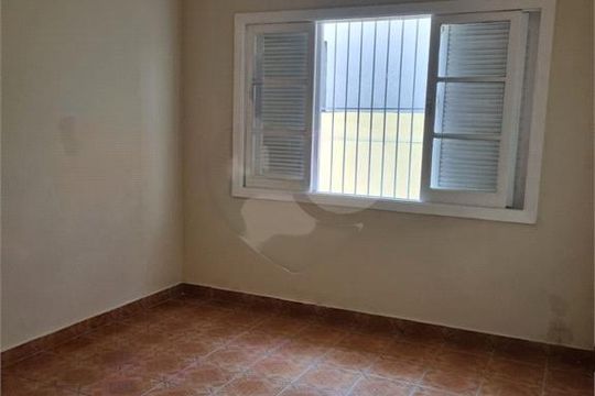 Casa à venda com 3 quartos, 140m² em Raposo Tavares, São Paulo