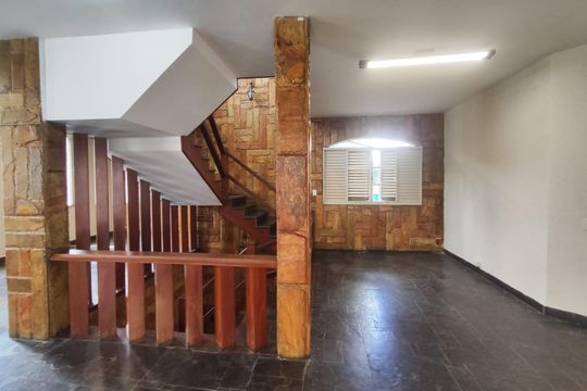 Casa à venda com 6 quartos, 460m² em Padre Eustáquio, Belo Horizonte