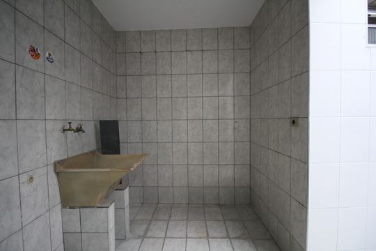 Área de Serviço de casa à venda com 3 quartos, 125m² em Vila Franca, São Paulo