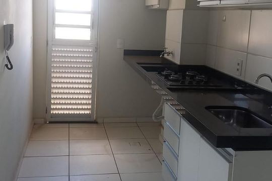 Cozinha de apartamento para alugar com 2 quartos, 56m² em Loteamento Adventista Campineiro, Hortolândia