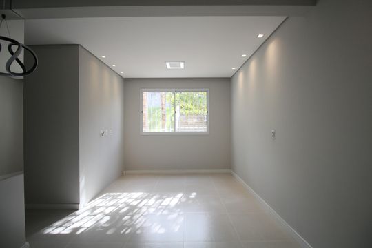 Apartamento para alugar com 2 quartos, 44m² em Jardim Leonidas Moreira, São Paulo