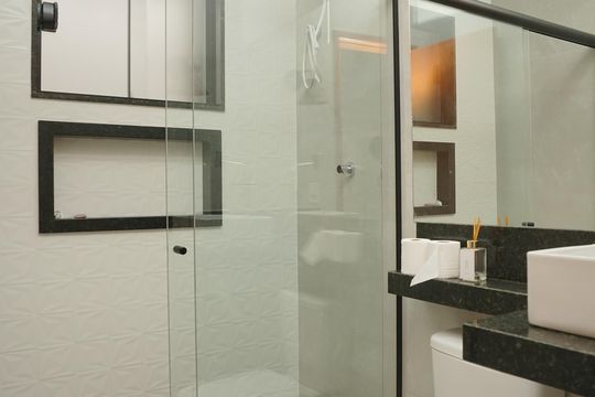 Banheiro Social de casa para alugar com 3 quartos, 104m² em Itaipuaçu, Maricá