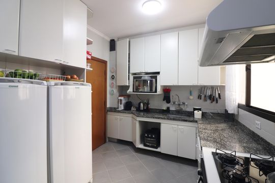Cozinha  de apartamento à venda com 4 quartos, 160m² em Nova Petrópolis, São Bernardo do Campo