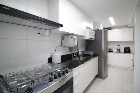 Cozinha de apartamento para alugar com 4 quartos, 129m² em Freguesia (jacarepaguá), Rio de Janeiro
