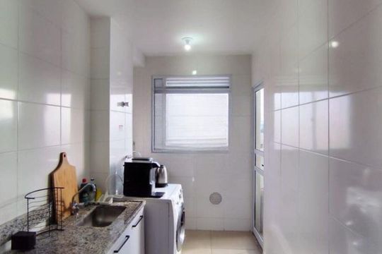 Cozinha de apartamento para alugar com 2 quartos, 55m² em Camaquã, Porto Alegre