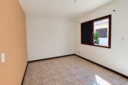 Sala de apartamento à venda com 1 quarto, 45m² em Centro, Canoas