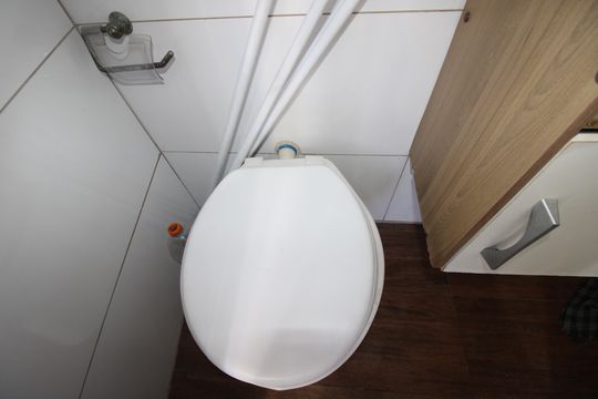Banheiro de casa para alugar com 2 quartos, 180m² em Jardim Camargo Novo, São Paulo