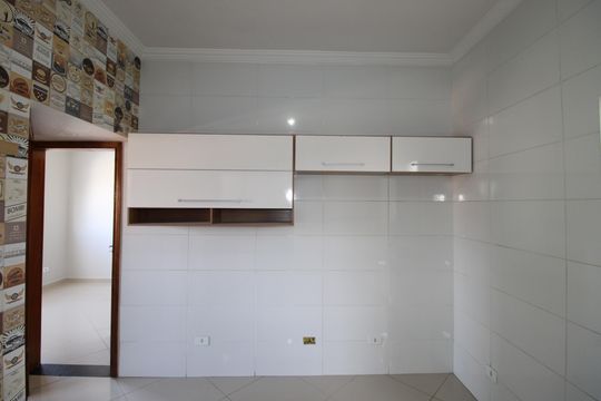 Cozinha de casa para alugar com 2 quartos, 180m² em Jardim Camargo Novo, São Paulo