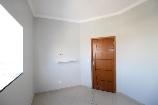 Quarto 1 de casa para alugar com 2 quartos, 180m² em Jardim Camargo Novo, São Paulo