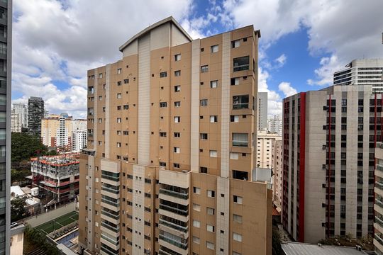 Vista de apartamento à venda com 1 quarto, 24m² em Vila Nova Conceição, São Paulo