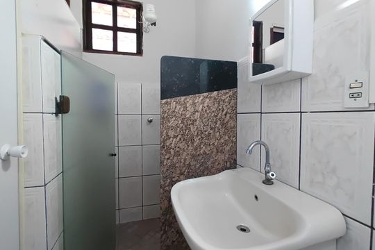 Casa para alugar com 4 quartos, 220m² em Lídice, Uberlândia