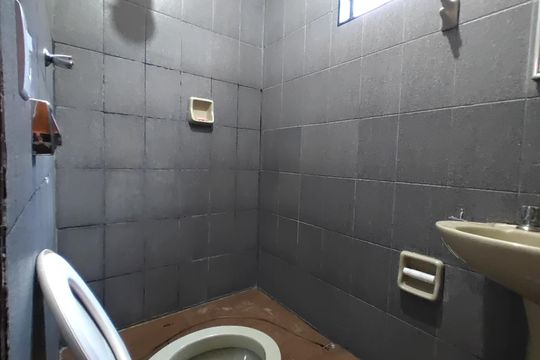 Banheiro social de casa para alugar com 3 quartos, 140m² em Pacaembu, Uberlândia