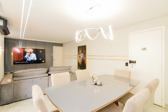 Sala de apartamento à venda com 2 quartos, 83m² em Vila Santo Antonio, Guarulhos