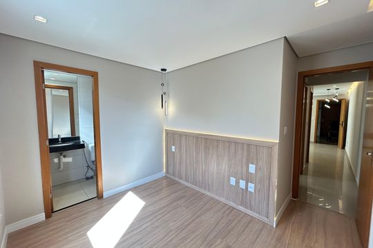 Apartamento à venda com 2 quartos, 74m² em Manacás, Belo Horizonte