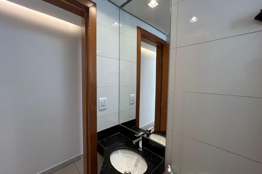 Apartamento à venda com 2 quartos, 74m² em Manacás, Belo Horizonte