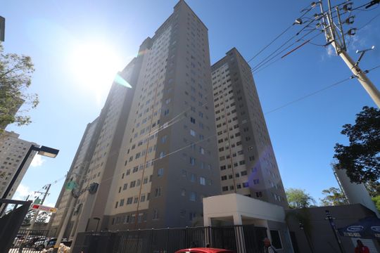Fachada do bloco de apartamento para alugar com 2 quartos, 42m² em Jardim America da Penha, São Paulo