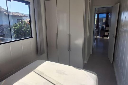 Quarto de apartamento para alugar com 1 quarto, 35m² em Rio Tavares, Florianópolis