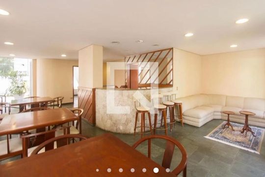 Apartamento para alugar com 3 quartos, 160m² em Campo Belo, São Paulo