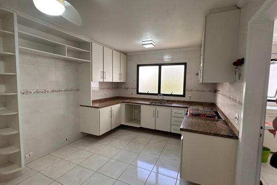 Apartamento para alugar com 3 quartos, 160m² em Campo Belo, São Paulo