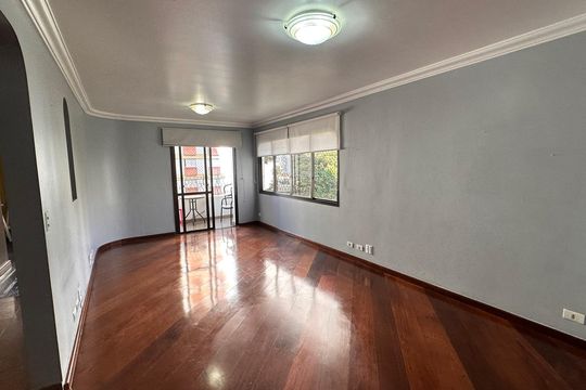Apartamento para alugar com 3 quartos, 160m² em Campo Belo, São Paulo