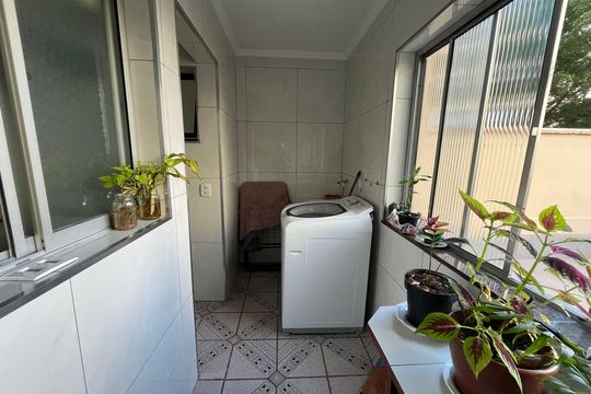 Área de Serviço de apartamento à venda com 3 quartos, 195m² em Vila Amélia, São Paulo