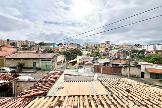 Casa para alugar com 3 quartos, 65m² em Santa Monica, Belo Horizonte