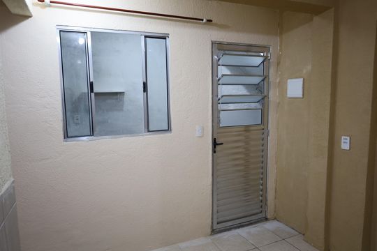 Casa para alugar com 2 quartos, 63m² em Cidade Ademar, São Paulo