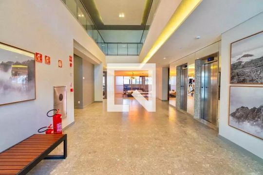 Hall social de kitnet/studio para alugar com 1 quarto, 30m² em Vila Guarani (zona Sul), São Paulo