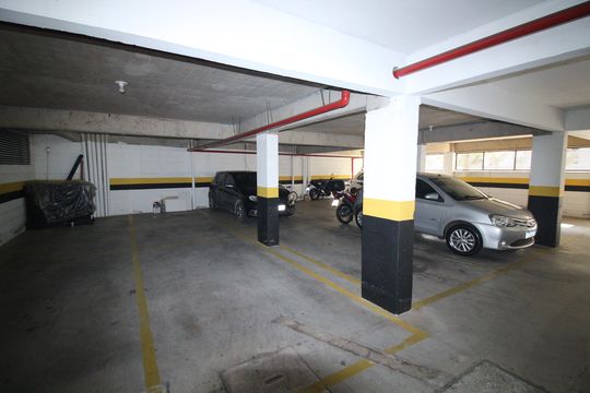 Área comum de apartamento à venda com 3 quartos, 79m² em Cabral, Contagem