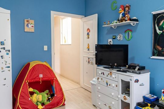 Foto 01 de casa para alugar com 2 quartos, 90m² em Jardim Estrela D’alva, São Paulo