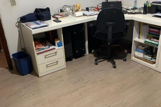 Quarto de apartamento para alugar com 3 quartos, 88m² em Vila Valqueire, Rio de Janeiro
