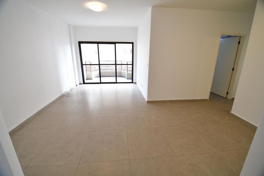 Apartamento à venda com 2 quartos, 81m² em Cambuí, Campinas