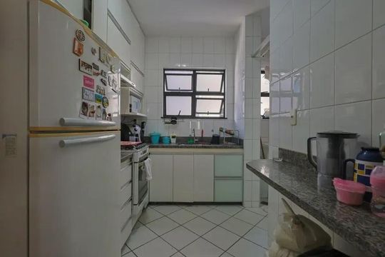 Cozinha de apartamento para alugar com 3 quartos, 125m² em Buritis, Belo Horizonte