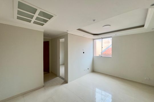 Sala de apartamento para alugar com 2 quartos, 48m² em Residencial Doraly I, Guarulhos