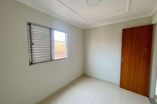Quarto 1 de apartamento para alugar com 2 quartos, 48m² em Residencial Doraly I, Guarulhos