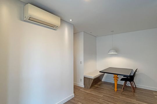Sala de apartamento para alugar com 2 quartos, 64m² em Pompéia, Santos