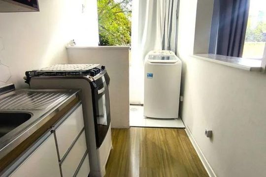 Cozinha de apartamento para alugar com 1 quarto, 38m² em Glória, Porto Alegre