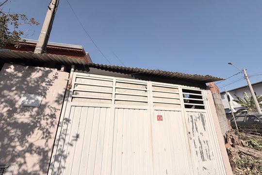Fachada dos fundos de casa à venda com 4 quartos, 234m² em Parque Residencial Almerinda Chaves, Jundiaí