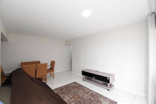 Sala de apartamento à venda com 3 quartos, 135m² em Cristo Rei, Curitiba