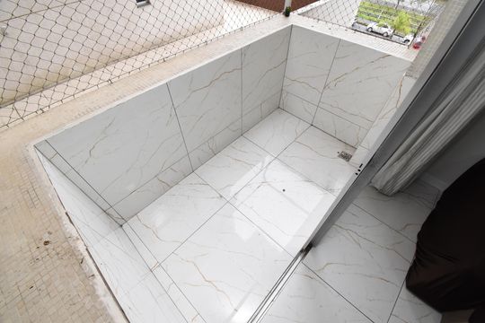 Sacada de apartamento à venda com 3 quartos, 135m² em Cristo Rei, Curitiba