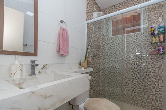 Banheiro de casa à venda com 2 quartos, 61m² em Parque Residencial Salerno (nova Veneza), Sumaré