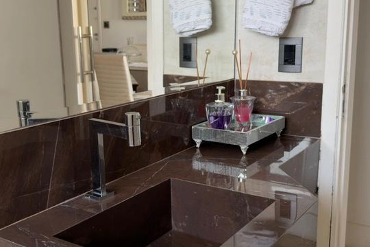Banheiro de apartamento para alugar com 3 quartos, 160m² em Buritis, Belo Horizonte
