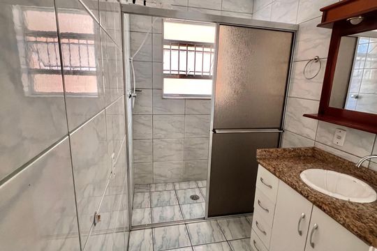 Banheiro de apartamento para alugar com 2 quartos, 40m² em Santana, São Paulo