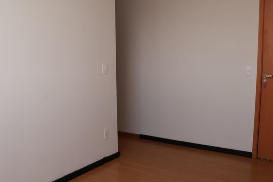 Sala de apartamento à venda com 2 quartos, 52m² em Jardim Novo Mundo, Goiânia